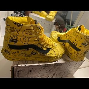 Vans Peanut Charlie Yellow